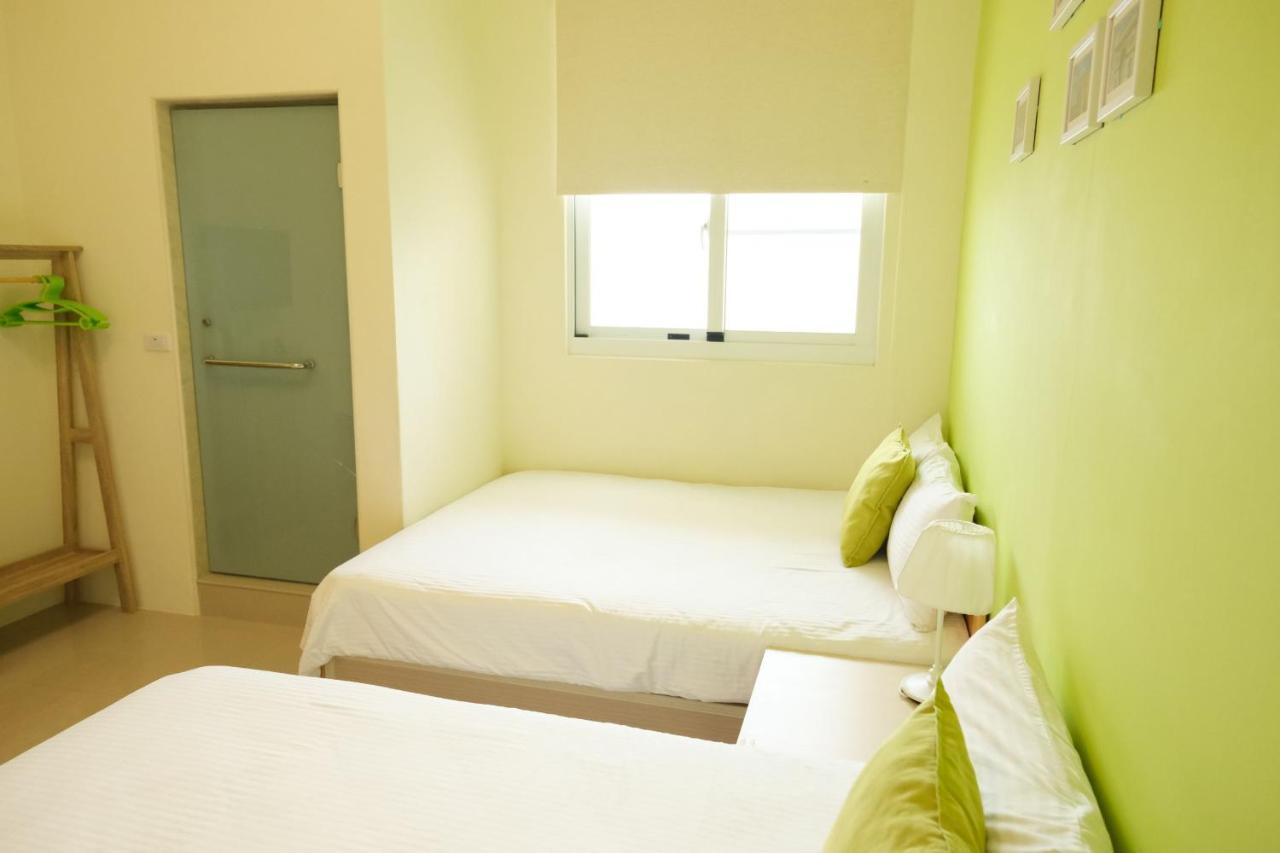 Bonjour, Paris Apartment Taitung Екстериор снимка